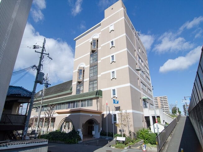 枚方市総合文化芸術センター別館の外観