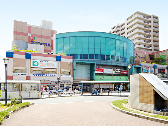 高石アプラホールの外観